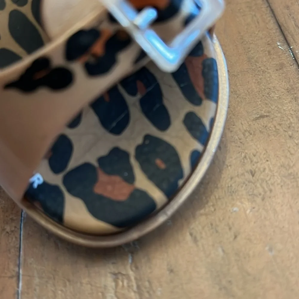 Mini Melissa gold leopard sandals